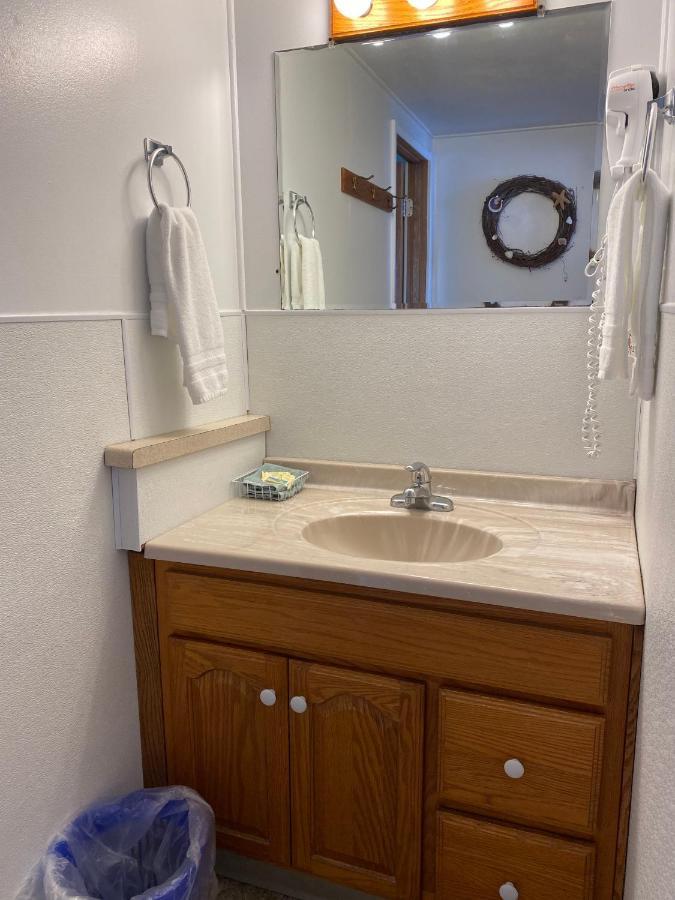 Oceanside Ocean Front Cabins Экстерьер фото
