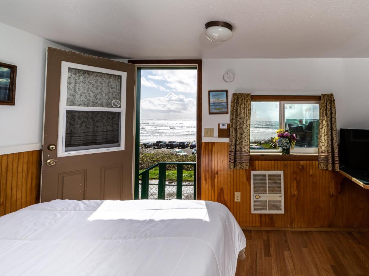 Oceanside Ocean Front Cabins Экстерьер фото